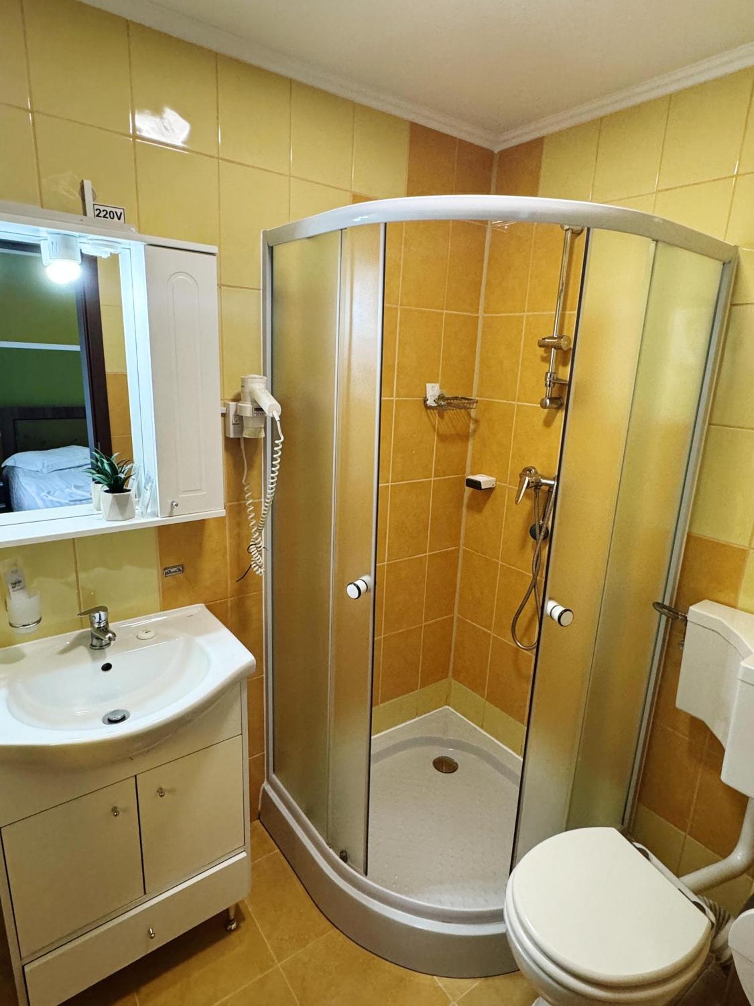 Hotel Carpathian Newstar Sibiu Exterior foto