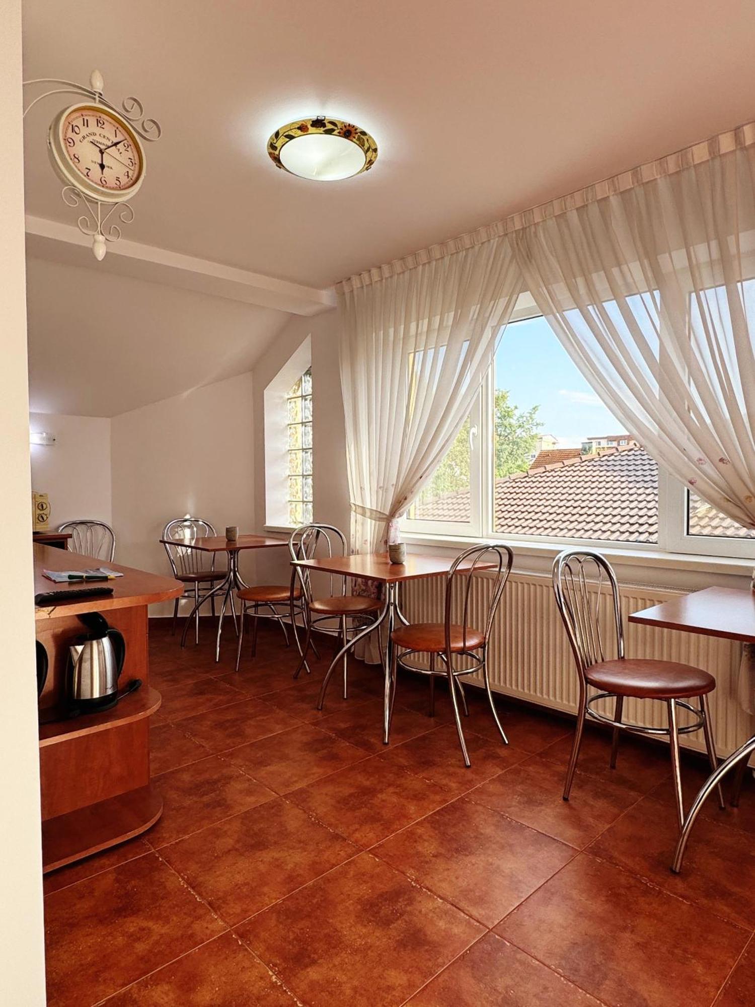 Hotel Carpathian Newstar Sibiu Exterior foto